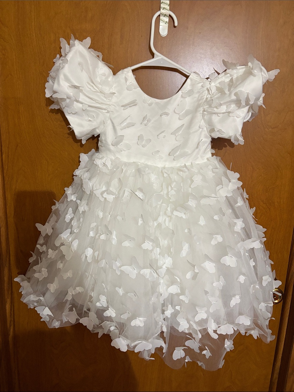 White Butterfly Appliqué Formal Girls' Dress with Puff Sleeves